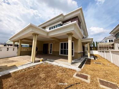 Semi-Detached House For Sale in Klang,SGR