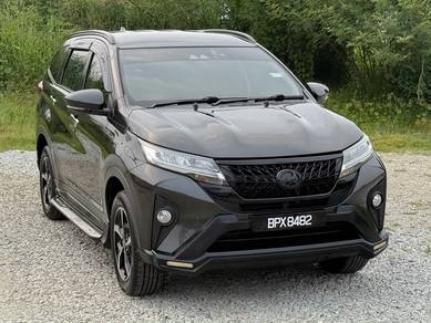 Perodua Aruz AV in Pengkalan Chepa, KTN