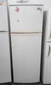 Refrigerator Fridge Ais Peti Sejuk Freezer Toshiba