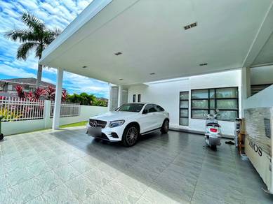 Semi-Detached House For Sale in Kuching,SWK