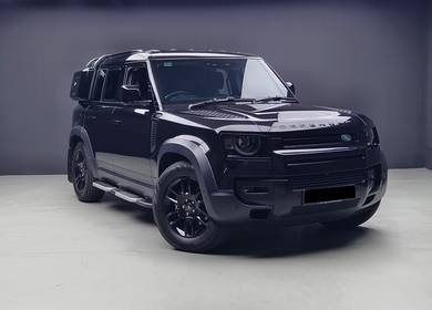Land Rover Defender 110 P300 SE in Cheras, KUL