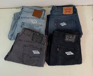 Levi’s Jeans sz 34 Combo