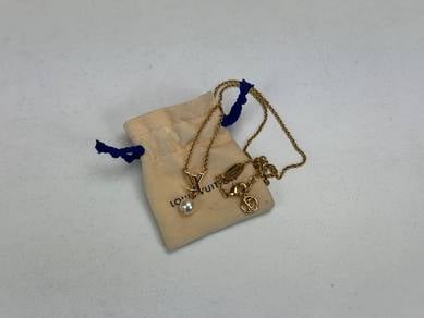 M01623 LV Iconic Louisa Necklace