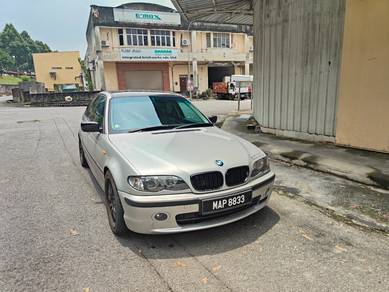 BMW 318i 18i (CKD) in Kepong, KUL
