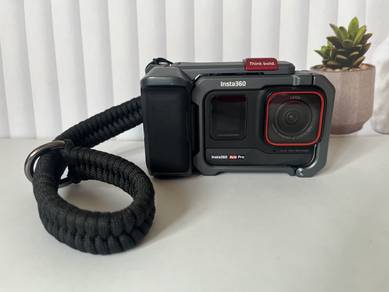 Insta 360 ace pro