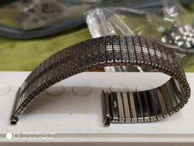 Vintage Snake brand spring watch bracelet japan