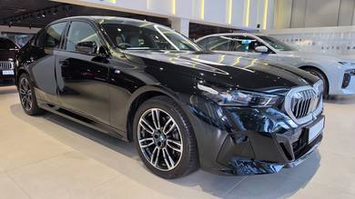 BMW 520i 20I M SPORT in Chan Sow Lin, KUL