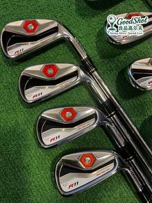 Taylormade R11 golf irons 4-S flex R
