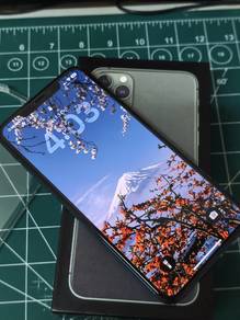 iPhone 11 Pro Max 256GB (Matte Midnight Green)