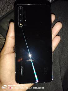 Nova 5T