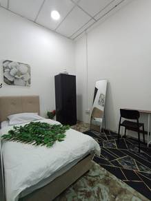 Room in Ampang, SGR