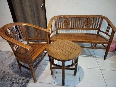 kerusi kayu jati 