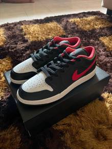 Kasut Nike Air Jordan 1 Low Shoes Fire Red