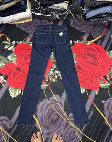 seluar jeans uniqlo saiz 29