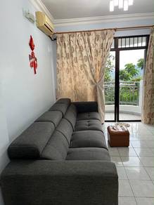 Condominium For Sale in Vistaria Condominium