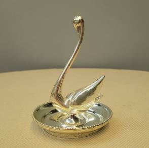 Silver plated swan ring holder