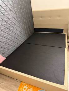 queen&king size bed frame(very new,99.99% new )