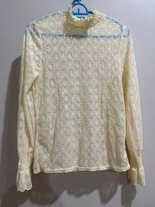 Soft lace Top (light Yellow)