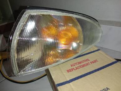 Lampu Depan Wira Front Lamp (Left)
