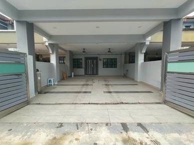 2-storey Terraced House For Sale in Mantin,NSN