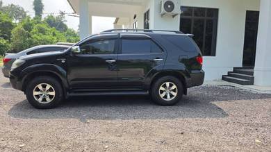 Toyota Fortuner V in Kota Bharu, KTN