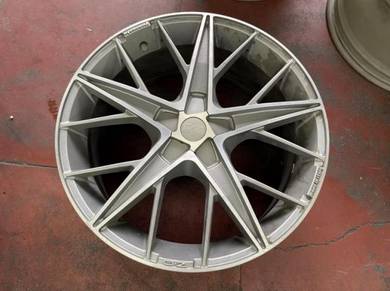 OZ Racing Quaranta 19inch Mercedes A45 CLA45 Golf