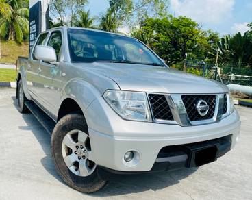 Nissan Navara SE in Old Klang Road, KUL