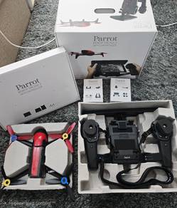 PARROT Bebop 2 Drone with Sky Controller