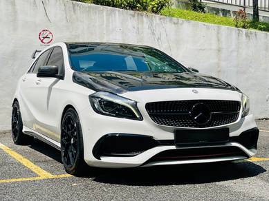 Mercedes Benz A250 250 SPORTS (CBU) in Desa Petaling, KUL
