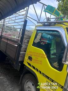 Isuzu Elf 3 Tan Wooden Cargo Truck (Tahun 2003)