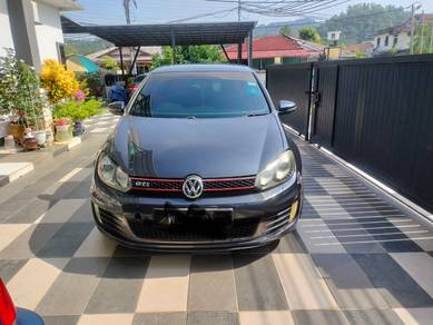 Volkswagen Golf GTi in Batu Caves, SGR