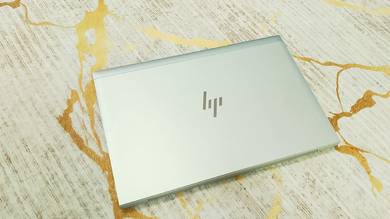 HP Elitebook 830 G8 like brand new 