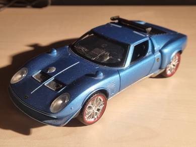 Chezhi Lamborghini Miura Diecast Model Scale 1:32