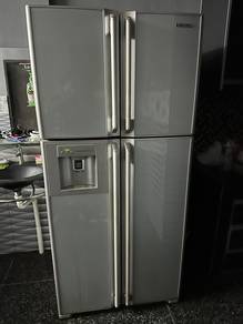 Hitachi peti sejuk pitu 4