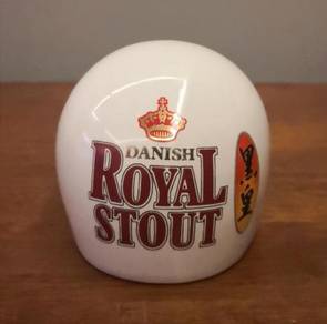 Royal Stout ashtray helmet