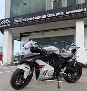CFMOTO 675SR-R