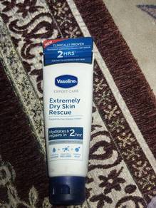 Hand cream vaseline