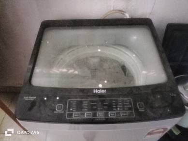 Mesin basuh HAIER auto 12kg