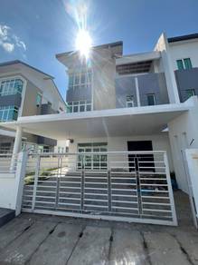 Semi-Detached House For Sale in Sungai Ara,PNG