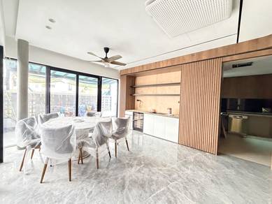 Semi-Detached House For Sale in Kota Emerald,SGR