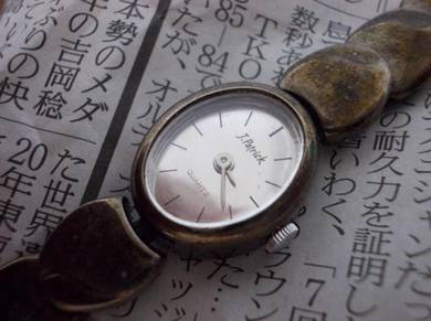 Vintage J patrick lady watch