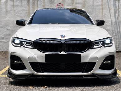BMW 330i 30i in Desa Petaling, KUL