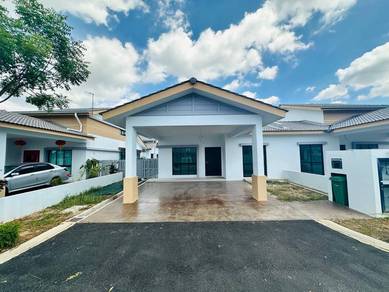 Semi-Detached House For Sale in Bertam,PNG