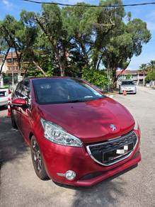 Peugeot 208 VTi ALLURE in Cheras, KUL