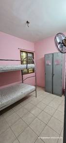 Room in Shah Alam, SGR