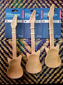 Kikkerland Kitchen Ladle Guitar
