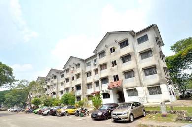 Flat For Rent in Flat Taman Alam Megah