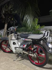 Honda C70