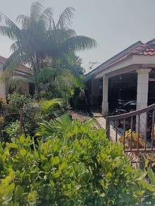 Semi-Detached House For Sale in Sungai Pelek,SGR