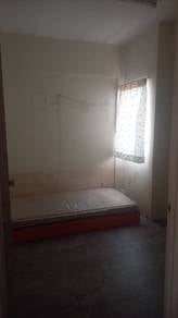 Room in Sungai Buloh, SGR
